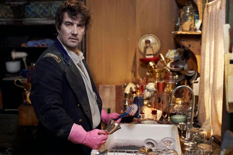 Kad padne mrak (What We Do in the Shadows), red. Jemaine Clement, Taika Waititi