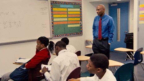 Čekajući Supermana (Waiting for Superman), red. Davis Guggenheim