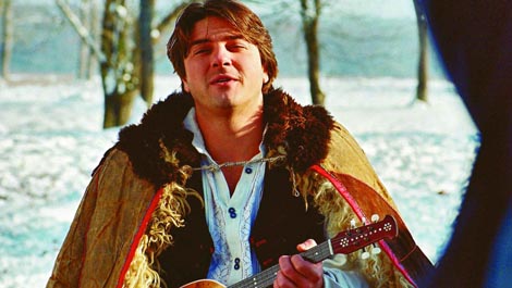 Duga mračna noć, red. Antun Vrdoljak, 2004.