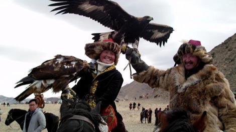 Gospodarica orlova (The Eagle Huntress), red. Otto Bell