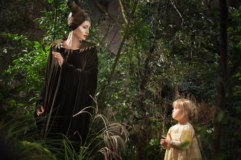Gospodarica zla (Maleficent), red. Robert Stromberg