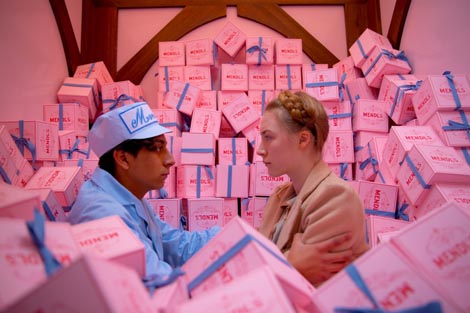 Hotel Grand Budapest (The Grand Budapest Hotel), red. Wes Anderson