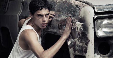 Izdaleka (Desede allá), red. Lorenzo Vigas