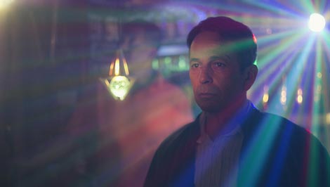 Izdaleka (Desede allá), red. Lorenzo Vigas