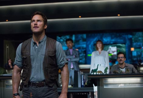 Jurski svijet (Jurassic World), red. Colin Trevorrow