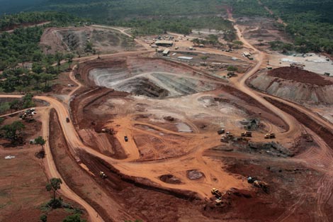 Katanga Business, red. Thierry Michel