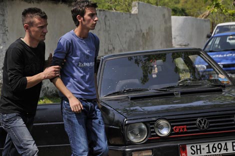 Krvna osveta (The Forgiveness of Blood), red. Joshua Martson