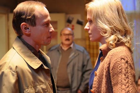 Okovi (Pouta), red. Radim Špaček