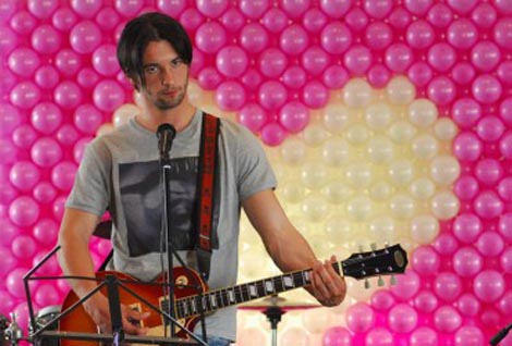 Pjevajte nešto ljubavno, red. Goran Kulenović