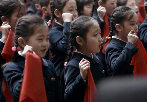 Pod suncem (V paprscich slunce), red. Vitalij Manski