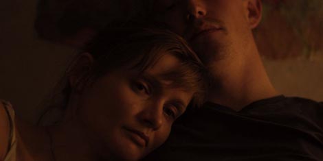 Policajčeva žena (Die Frau des Polizisten), red. Peter Gröning