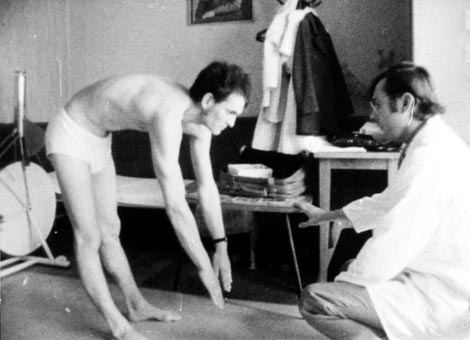 Specijalni vlakovi, red. Krsto Papić