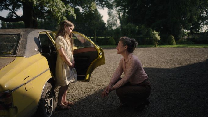 <em>Tiha djevojka</em>, red. Colm Bairéad