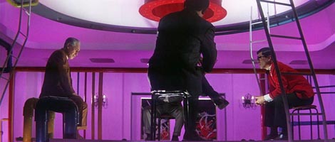 Tokijski vjetopir (Tôkyô nagaremono), red. Seijun Suzuki