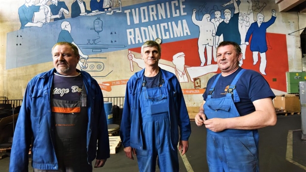 <em>Tvornice radnicima</em>, red. Srđan Kovačević, 2021.