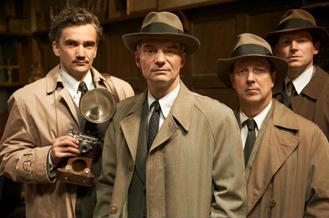 U sjeni (Ve stínu), red. David Ondříček