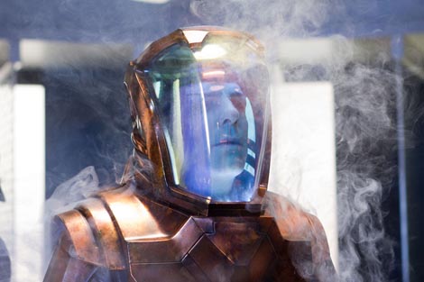 U tami zvjezdane staze (Star Trek Into Darkness), red. J. J. Abrams