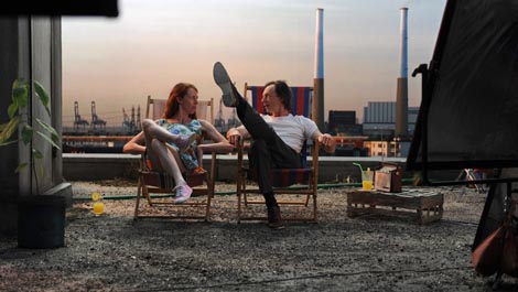 Vila (La fee), red. Dominique Abel, Fiona Gordon, Bruno Romy