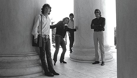 The Doors: When You're Strange, red. Tom DiCillo