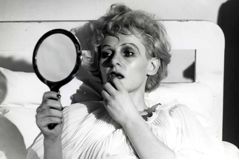 <em>Čežnja Veronike Voss</em> (<em>Die Sehnsucht der Veronika Voss</em>), red. Rainer Werner Fassbinder, 1982.